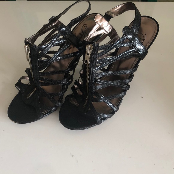 Fergie Gladiator Heels - Picture 2 of 2